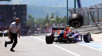 Helmy všem! Red Bull chce zvýšit bezpečnost po zranění kameramana