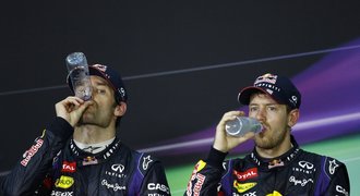 Dusno u Red Bullu! Vettel měl Webbera nechat vyhrát, ale rozkaz ignoroval