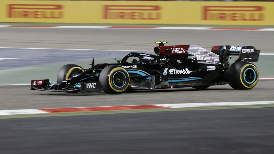 Valtteri Bottas dojel v Bahrajnu třetí