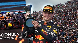 Netflix proslavil F1: selfie i zvrat v USA. Ale Verstappen odmítá natáčení