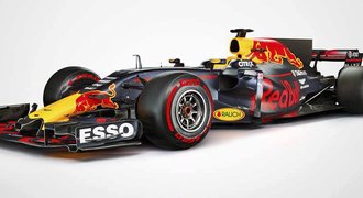 GALERIE: Nové vozy F1? Mercedes má NEJ model, Red Bull nevěří pověrám