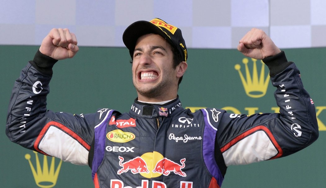 Daniel Ricciardo se takhle radoval. Bylo to předčasné