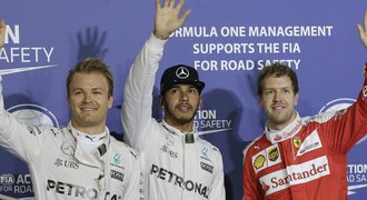 Kvalifikace v Bahrajnu bavila kvůli Hamiltonově chybě, spravil ji rekordem