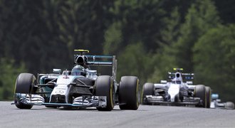 Lídr Nico Rosberg dominoval VC Rakouska, druhý skončil Hamilton