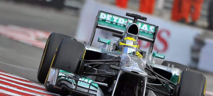 Rosberg vyjede do závodu z prvního místa