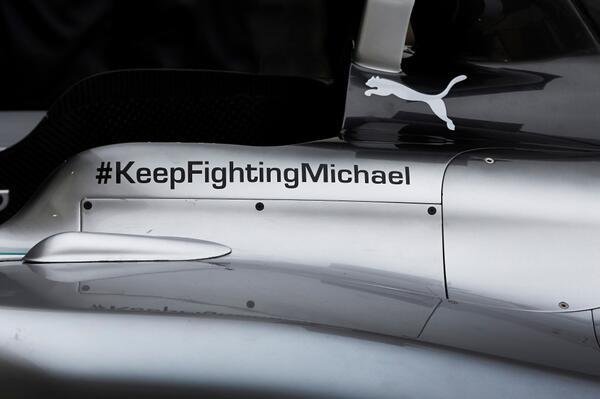 Nepřestávej bojovat, Michaeli. Nový vůz stáje Mercedes ponese vzkaz pro &#34;Schumiho&#34;