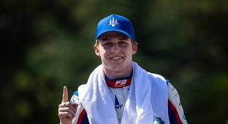 Roman Staněk pokračuje ve Formuli 2. Zůstane v týmu Trident