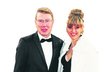 Mika Häkkinen se svojí českou manželkou Markétou Kromatovou