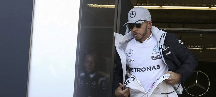 Lewis Hamilton se chystá na kvalifikaci na Velkou cenu USA