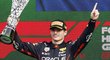 Max Verstappen slaví triumf v domácím závodě
