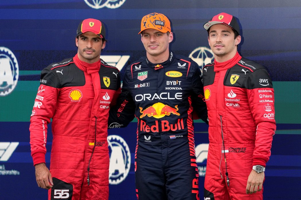 Max Verstappen ovládl kvalifikaci před Leclercem a Sainzem