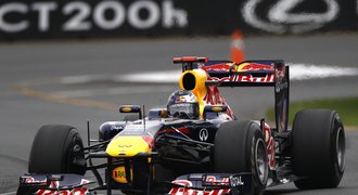 Vettel dál řádí, vyhrál kvalifikaci na VC Malajsie