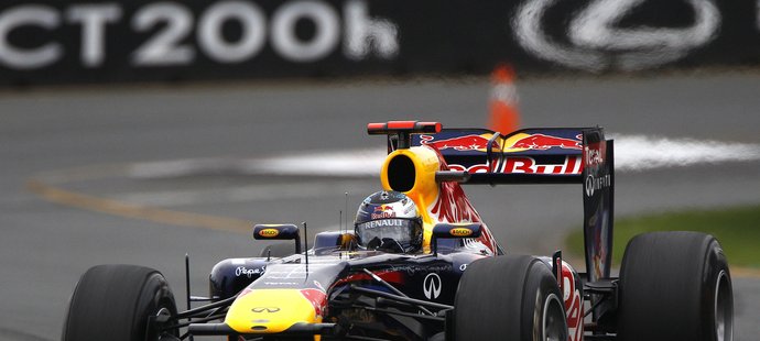 Sebastian Vettel vyhrál GP Austrálie stylem start-cíl