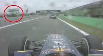 Důkaz! Vettel pravidla neporušil. Mávalo se zelenou vlajkou