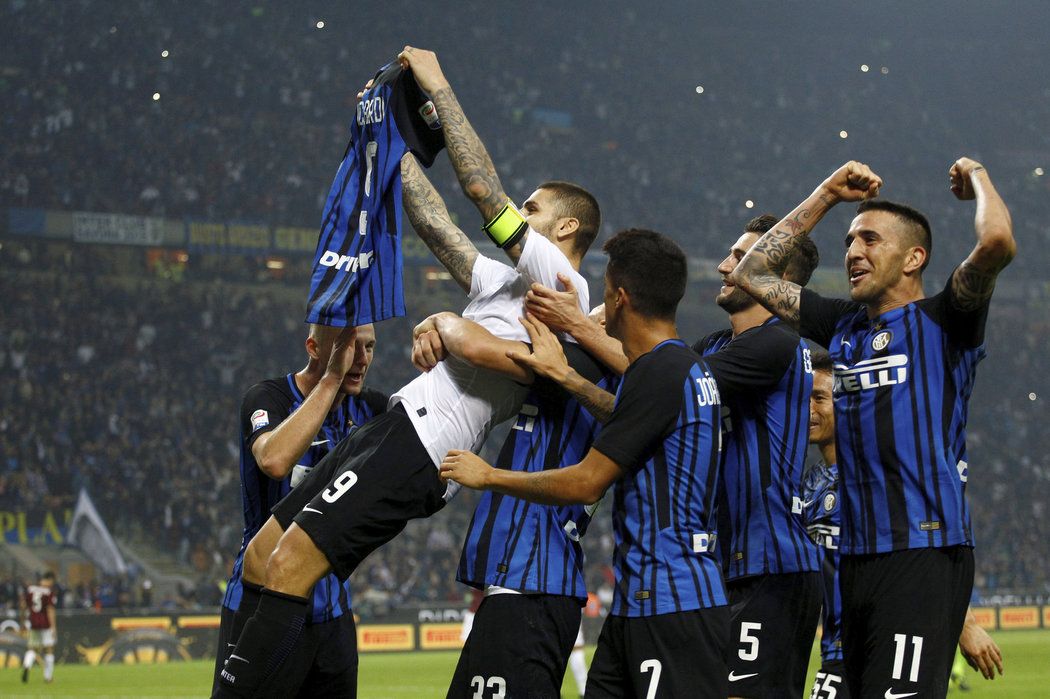 Mauro Icardi hattrickem rozhodl o výhře Interu Milán v derby s AC Milán