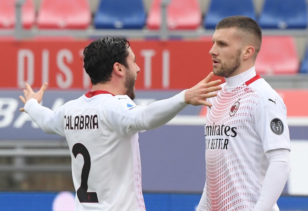 Fotbalisté AC Milán vyhráli 2:1 v Boloni