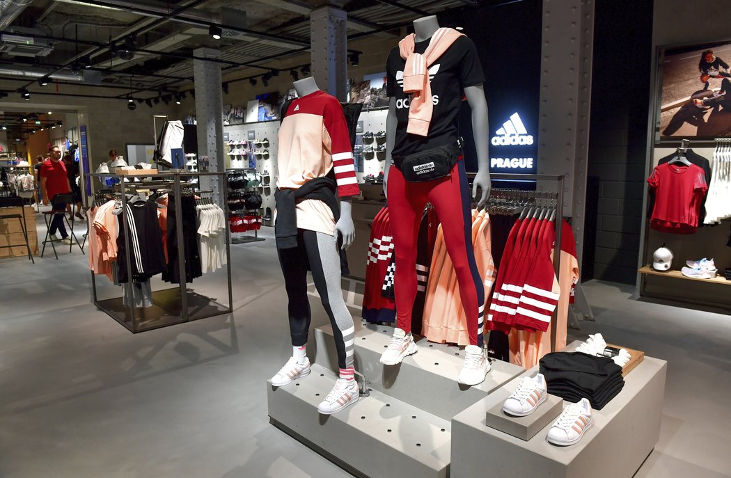 Prodejna Adidas Store v Praze byla slavnostně znovu otevřena