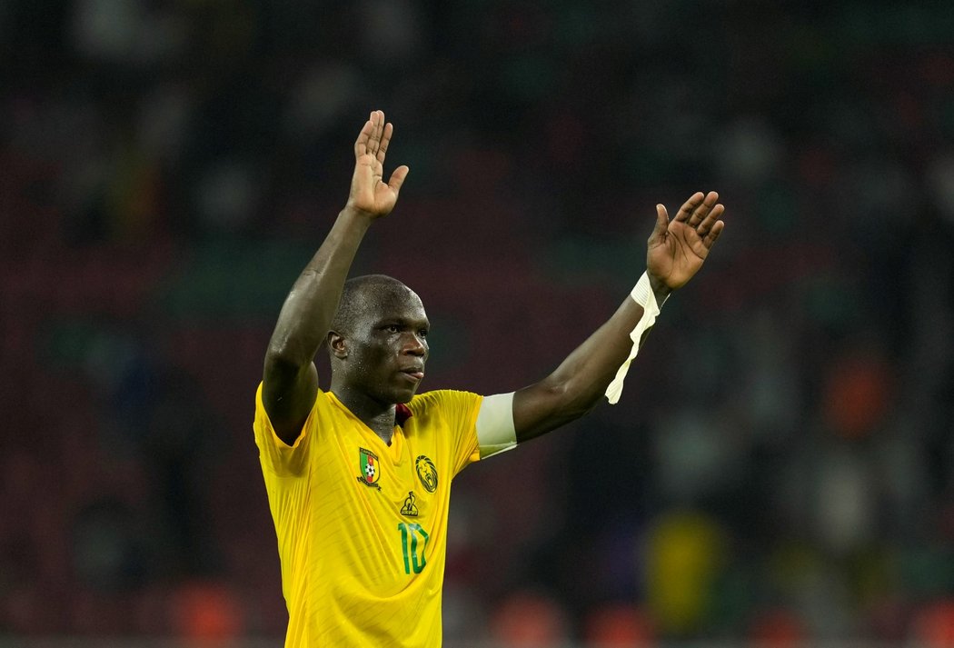 Kamerunec Vincent Aboubakar gólem pomohl k postupové remíze