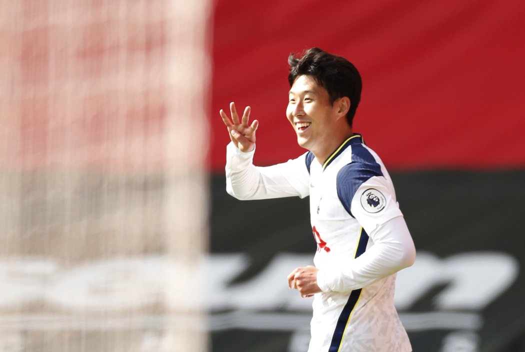 Son Hung-min řídil výhru Tottenhamu v Southamptonu