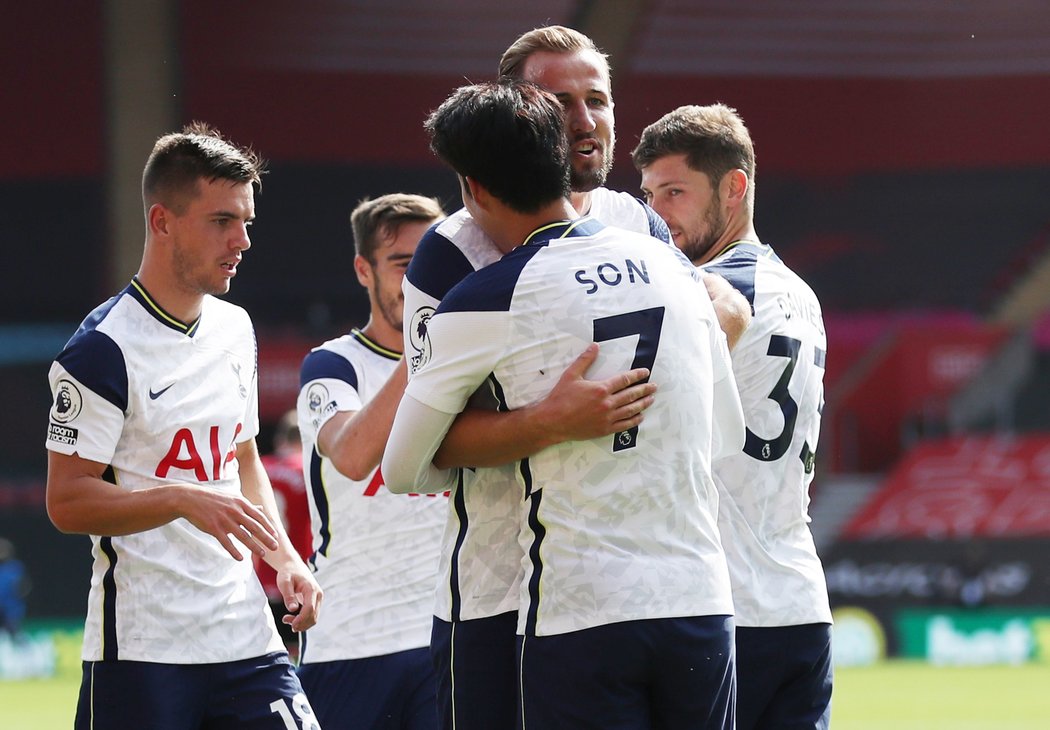 Son Hung-min řídil výhru Tottenhamu v Southamptonu