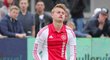 Matthijs de Ligt – (17 let, Ajax, obránce) Spoluhráč Václava Černého z druholigové rezervy Ajaxu. V 16 letech debutoval v seniorském týmu a hned vstřelil gól. Stal se tak druhým nemladším střelcem v historii nizozemského klubu.