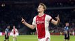 Obránce Ajaxu Matthijs de Ligt je horkým zbožím