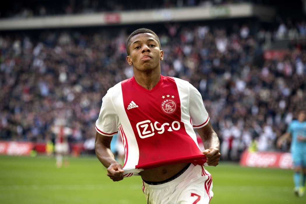 David Neres se stal druhou nejdražší posilou Ajaxu