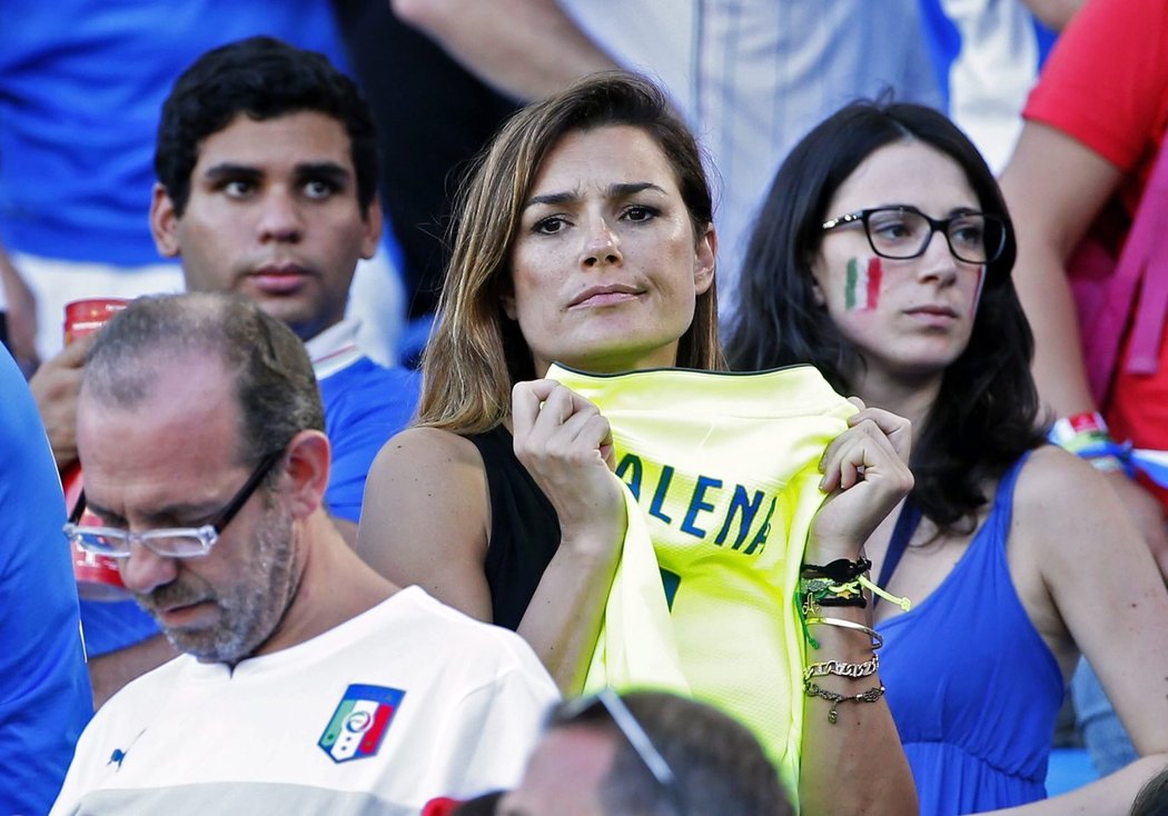 Alena Šeredová byla v průběhu zápasu s Uruguayí hodně smutná
