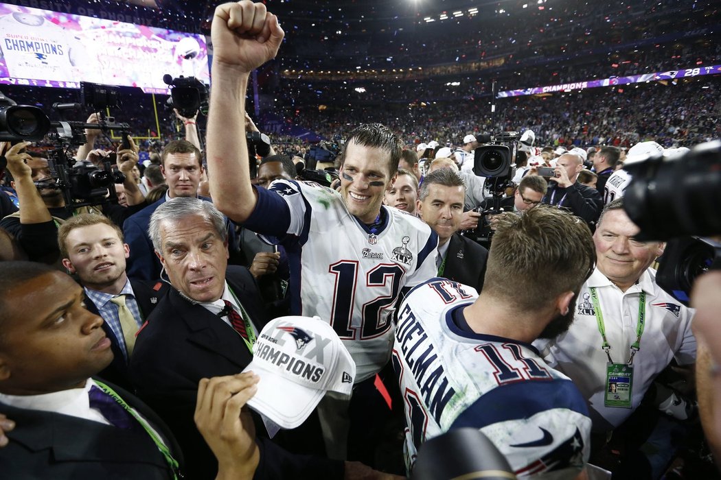 Quarterback Patriots Tom Brady proti Seatllu vyhrál svůj čtvrtý Super Bowl v kariéře