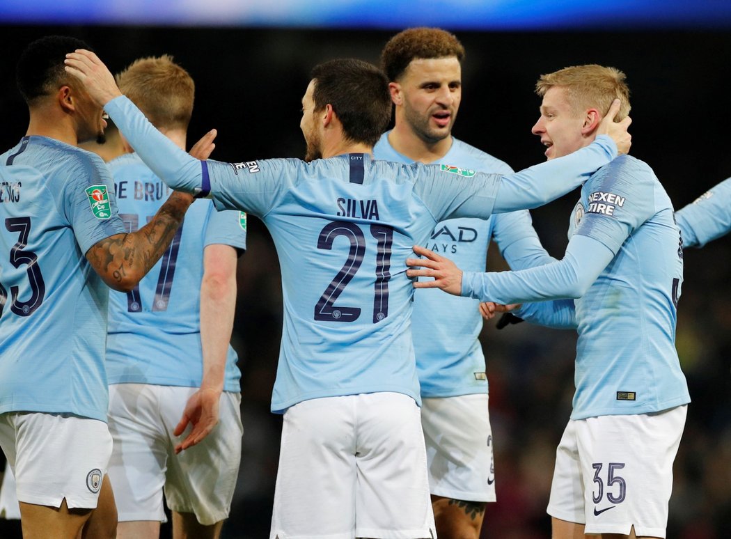 otbalisté Manchesteru City rozstříleli v semifinále anglického Ligového poháru třetiligový Burton 9:0 a už před odvetou sotva kdo pochybuje o jejich postupu