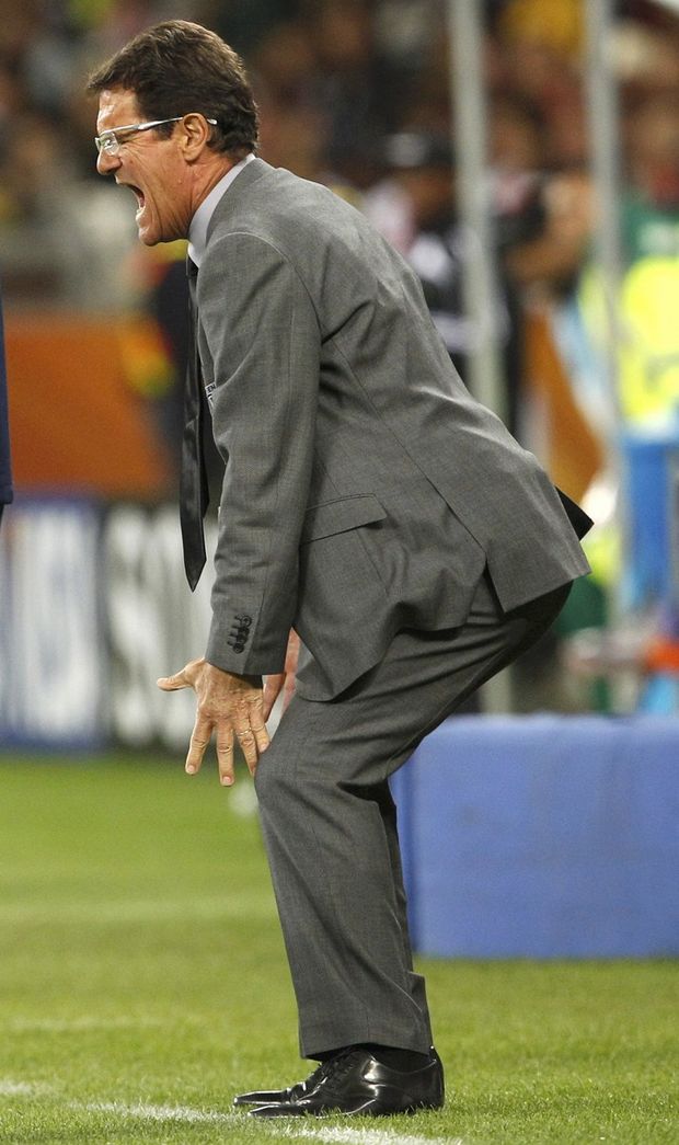 Capello měl svým svěřencům co říci. Capello měl svým svěřencům co říci.