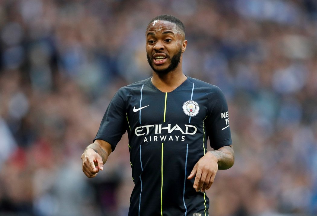 Raheem Sterlinh přispěl k postupu Manchesteru City