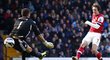 Český záložník Tomáš Rosický vstřelil dva góly Arsenalu v ligovém souboji na hřišti WBA