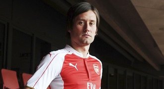 Rosický skončí v Arsenalu, píší v Anglii. Rozloučí se exhibicí?