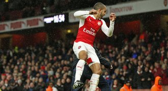 Zážitek na celý život! Walcott neměl parťáka, tak slavil s fanouškem