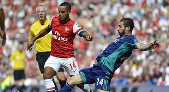Arsenal v troskách, Walcott dostal ultimátum: Buď nová smlouva, nebo zmiz