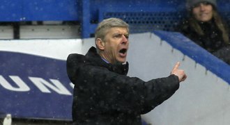 Wengerovi tečou nervy: Chci prohrát, ať jste všichni šťastní!