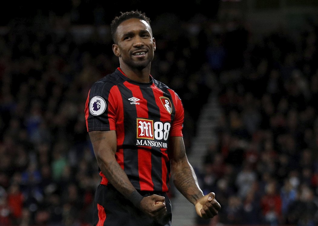 Jermain Defoe se po 17 letech poprvé trefil v dresu Bournemouthu