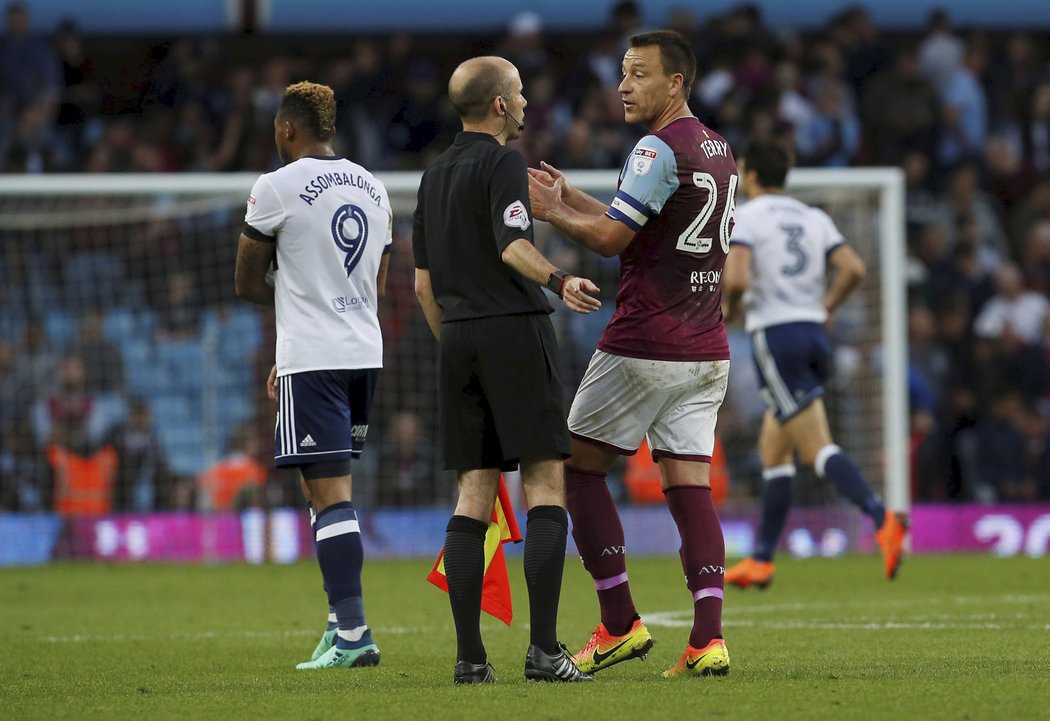 John Terry v rozpravě se sudím po zápase s Middlesbrough