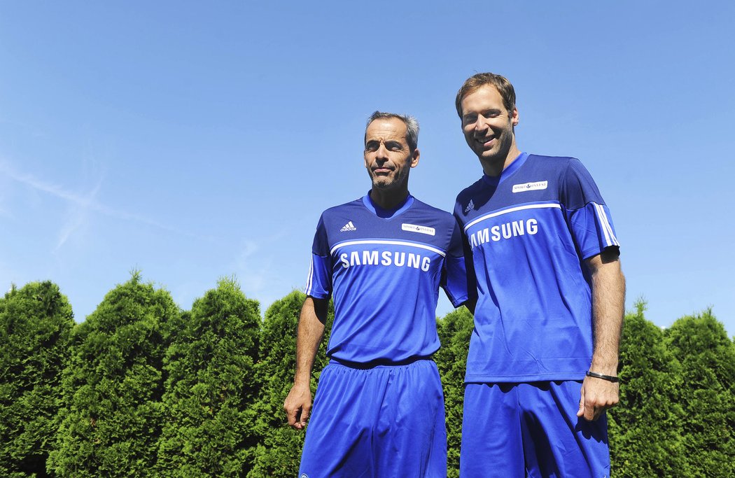 Christophe Lollichon a Petr Čech, nerozlučná dvojka z Chelsea