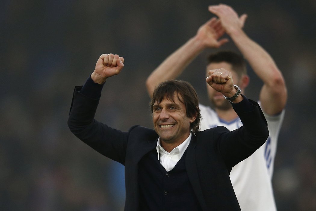 Trenér Chelsea Antonio Conte měl po výhře nad Crystal Palace velkou radost