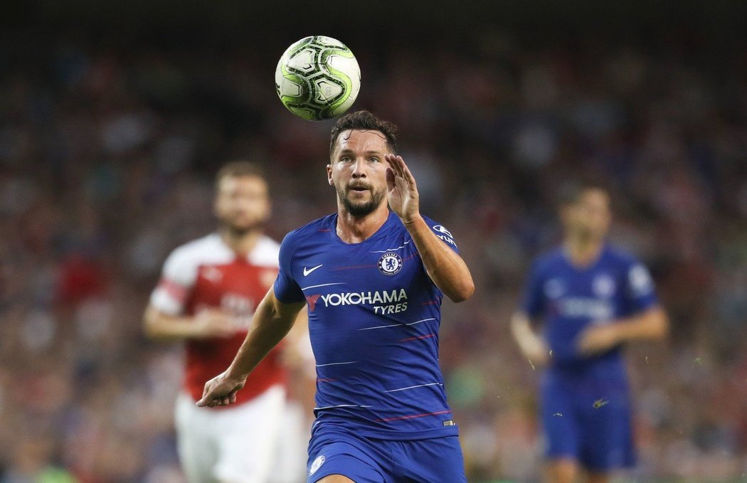 Záložník Chelsea Danny Drinkwater nesmí kvůli nehodě pod vlivem alkoholu 20 měsíců řídit