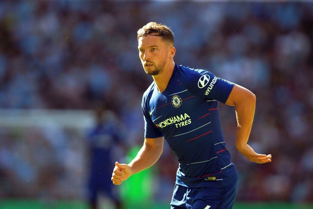 Záložník Chelsea Danny Drinkwater nesmí kvůli nehodě pod vlivem alkoholu 20 měsíců řídit