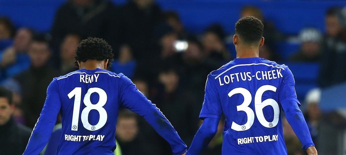 Ruben Loftus-Cheek mohl být spokojený. Jeho premiérový start v dresu Chelsea v Lize mistrů dopadl dobře. Londýnský tým vyhrál nad Sportingem 3:1 a mladík nezklamal kouče Mourinha.