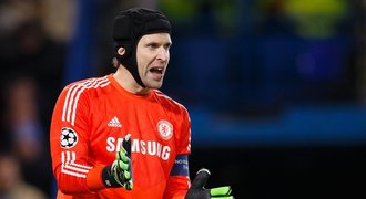 Čech chce na hřiště při rozlučce s Chelsea. Co mu slíbil Mourinho?