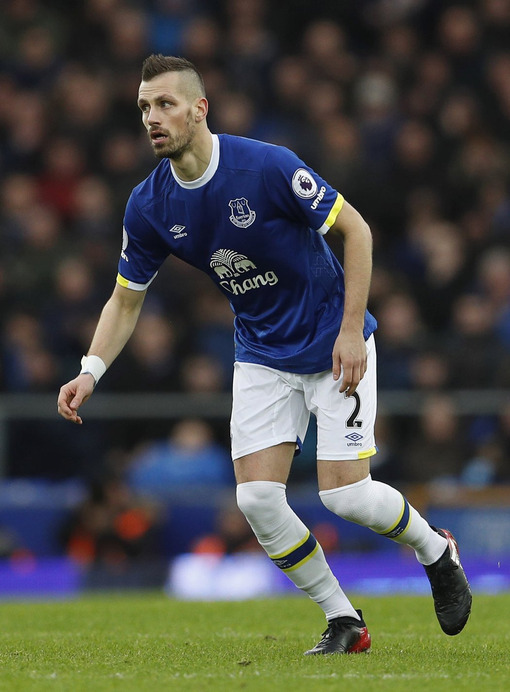 Nová posila Evertonu Morgan Schneiderlin v akci