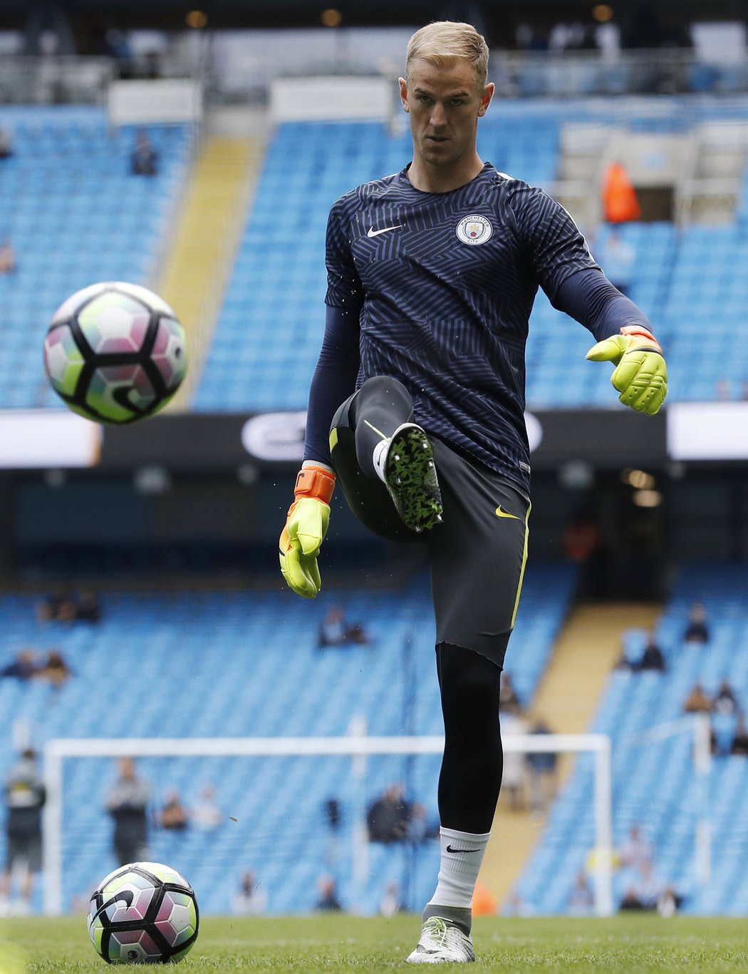 Joe Hart byl odsunutý mezi náhradníky