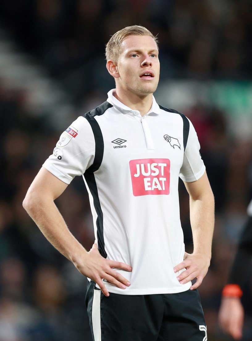 I Matěj Vydra přišel v Derby o místo v základní sestavě