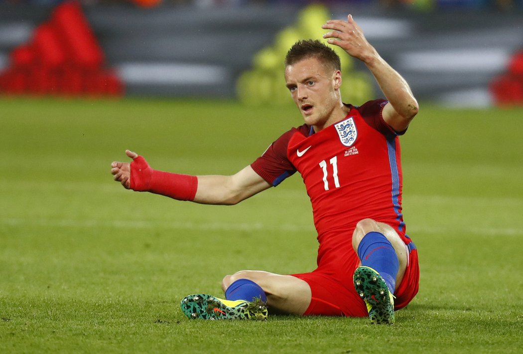 Jamie Vardy znepokojil vedení anglického reprezentace