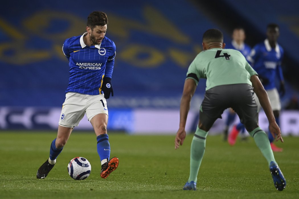 Fotbalisté Evertonu počtvrté za sebou v anglické lize ztratili body a po remíze 0:0 na hřišti Brightonu ztrácejí šest bodů na pohárové příčky